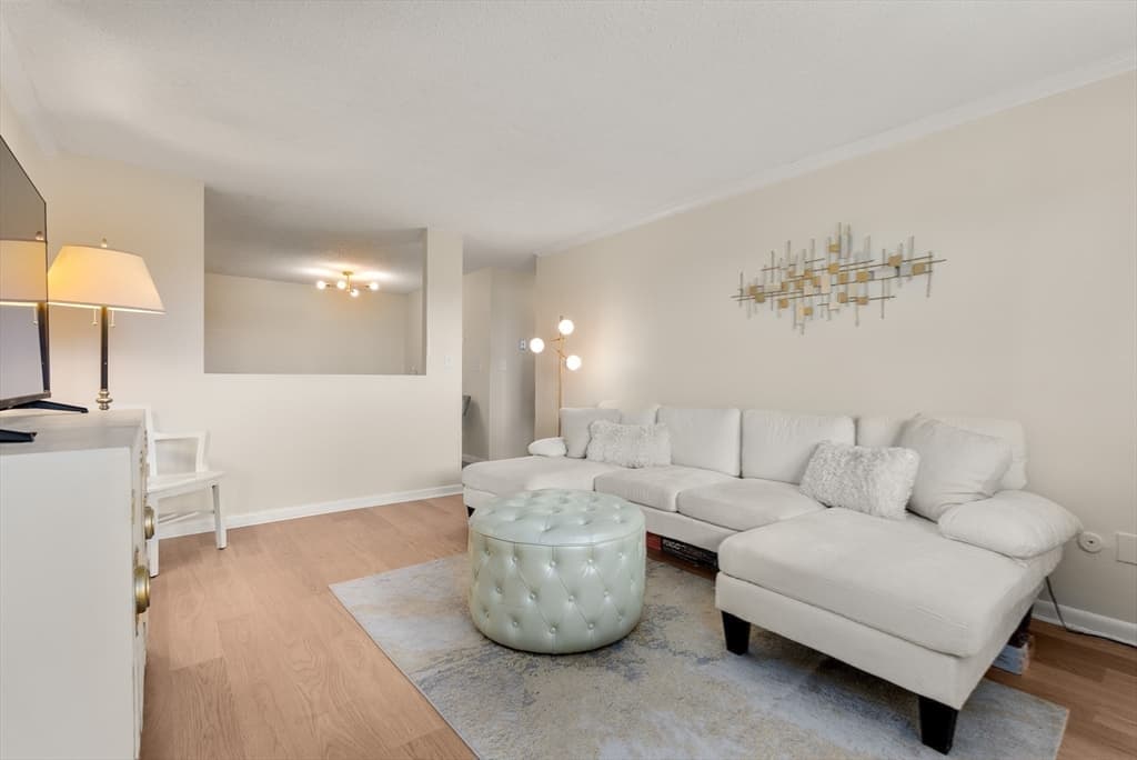 Condominium at 145 Essex Ave # 405, Gloucester MA 01930, Gloucester, photo 11 of 31
