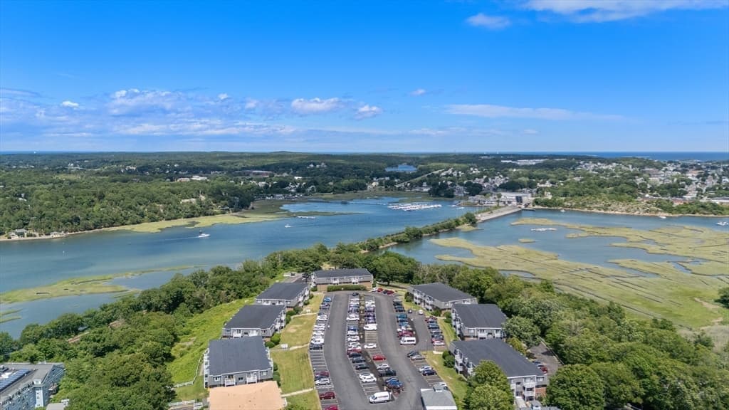 Condominium at 145 Essex Ave # 405, Gloucester MA 01930, Gloucester, photo 29 of 31