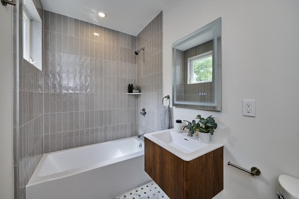 17 Macarthur Street # 2, Somerville MA 02143 photo 7