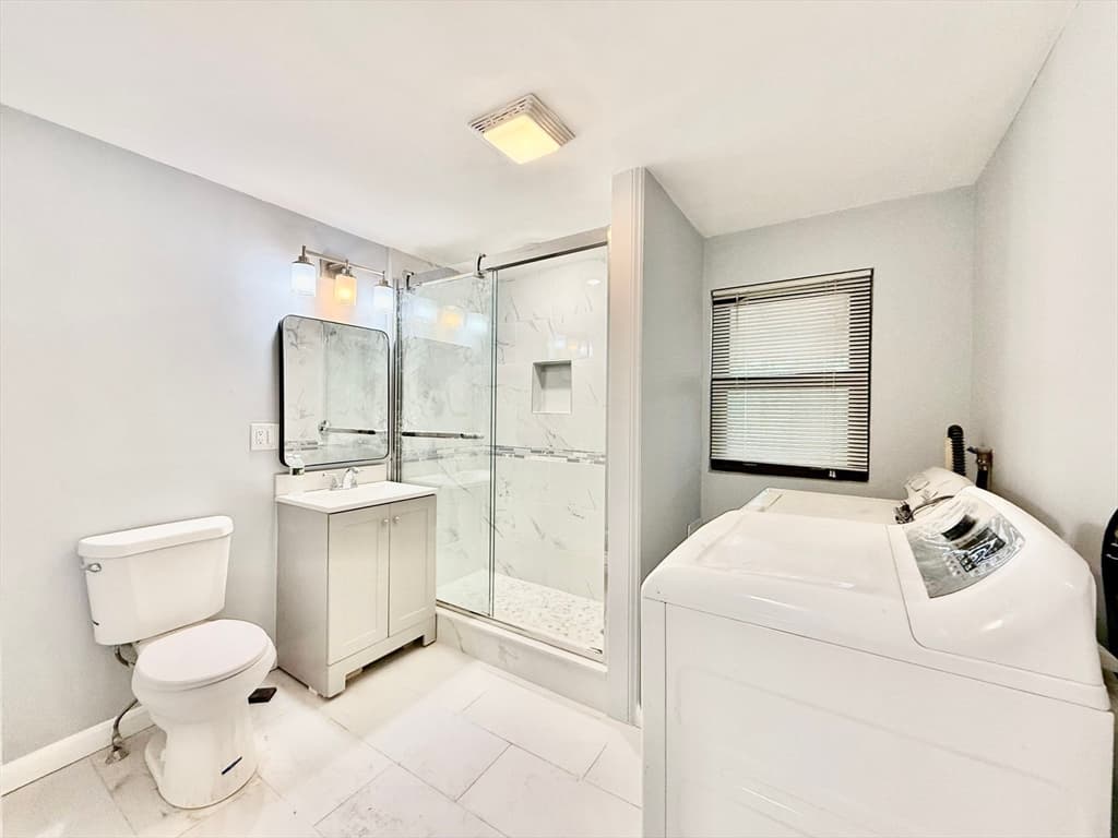 Condominium at 15 Berwick St # 15, Melrose MA 02176, Melrose, photo 23 of 27