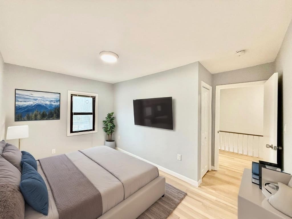 Condominium at 15 Berwick St # 15, Melrose MA 02176, Melrose, photo 17 of 27