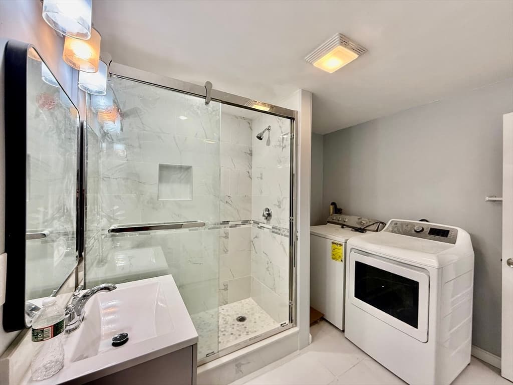 Condominium at 15 Berwick St # 15, Melrose MA 02176, Melrose, photo 22 of 27