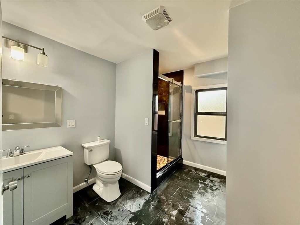 Condominium at 15 Berwick St # 15, Melrose MA 02176, Melrose, photo 24 of 27