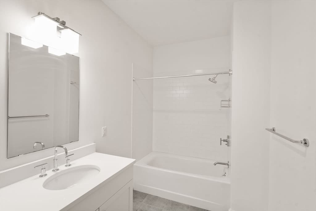 Condominium at 2 Abbey Road # 2, Sherborn MA 01770, Sherborn, photo 31 of 39