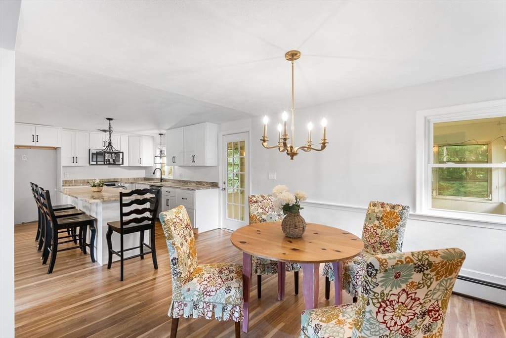 29 Devon Rd, Norwood MA 02062 photo 13