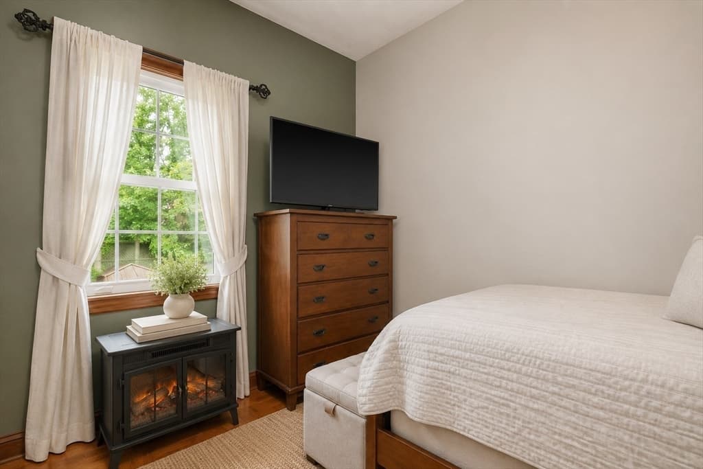 21 Fells Ave, Medford MA 02155 photo 30