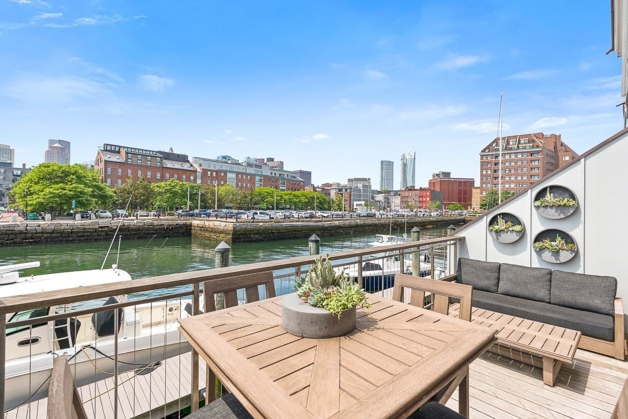 Condominium at 15 Union Wharf # 15, Boston MA 02109, photo 4 of 42