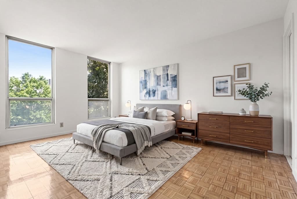 33 Pond Ave # 523, Brookline MA 02445