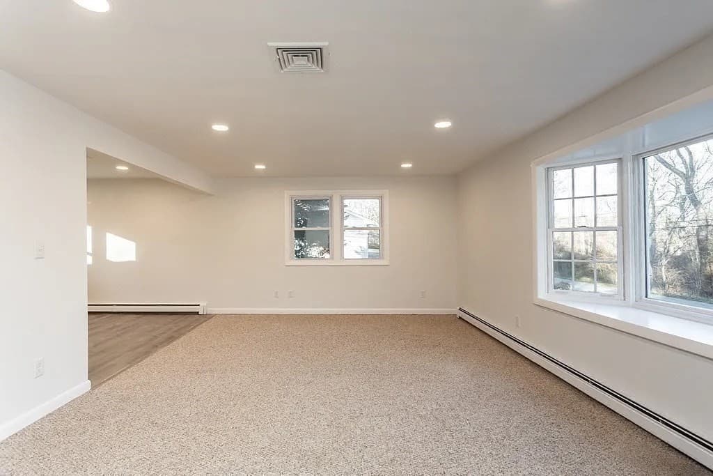 164 Hall St, Raynham MA 02767 photo 7