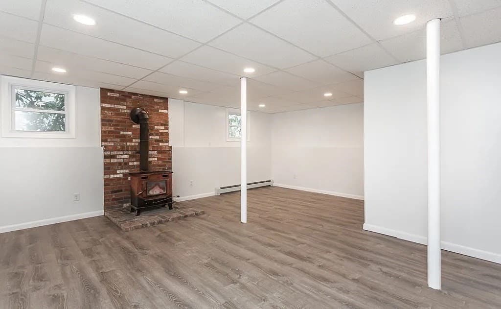 164 Hall St, Raynham MA 02767 photo 11