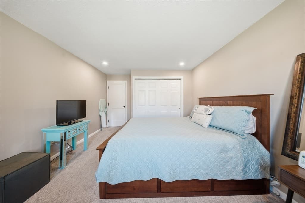Condominium at 9 Weld St # 19, Framingham MA 01702, photo 13 of 28