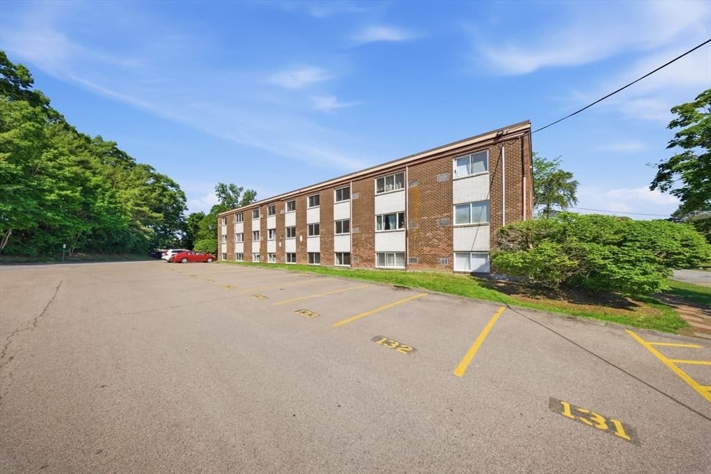 Condominium at 9 Weld St # 19, Framingham MA 01702, photo 25 of 28