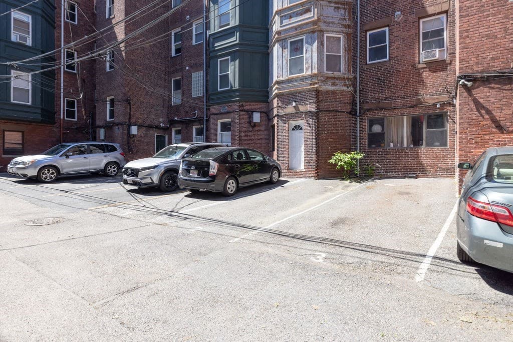 485 Washington St # 3, Brookline MA 02446 photo 13