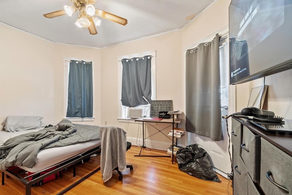562 Main St, Medford MA 02155 photo 23