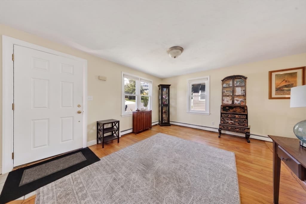 8 Standish Avenue, Hull MA 02045 photo 7