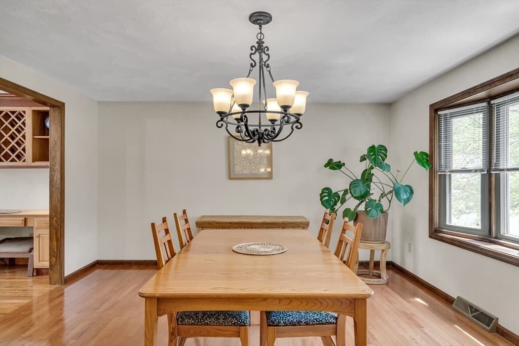 Single Family Residence at 2 Sandspur Lane, North Reading MA 01864, North Reading, photo 12 of 39