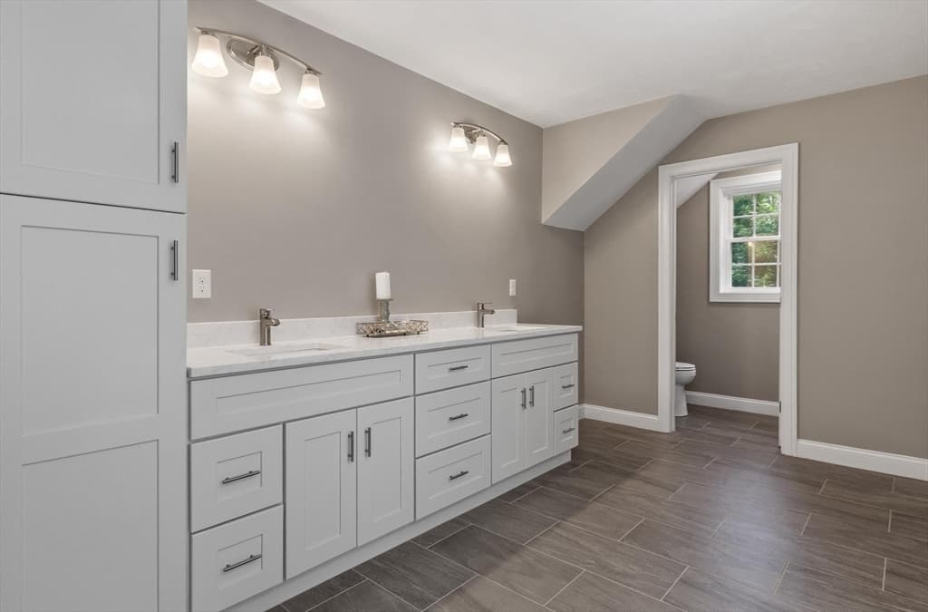 Single Family Residence at 4 Jewett Rd, Sterling MA 01564, Sterling, photo 20 of 36