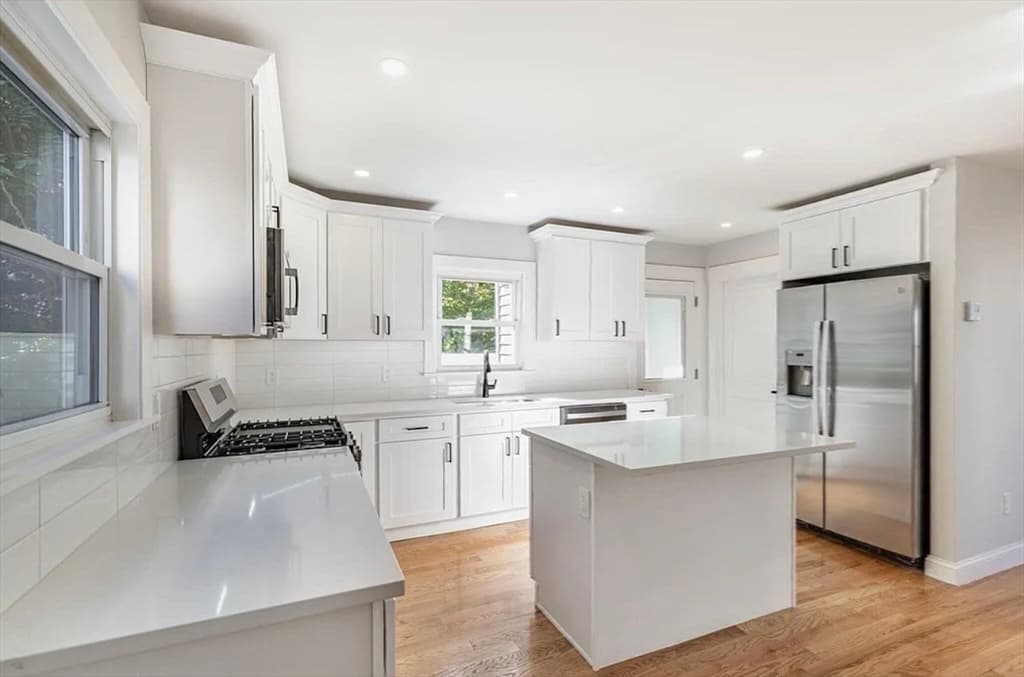 10 Williams Ave, Lynn MA 01902 photo 3