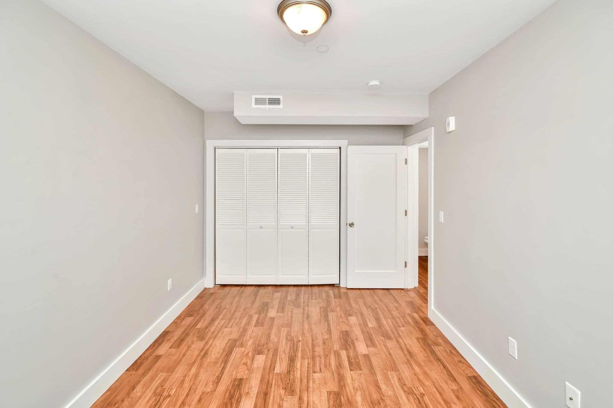 5-9 Family at 223-227 Washington Street, Boston MA 02121, Boston, photo 5 of 27