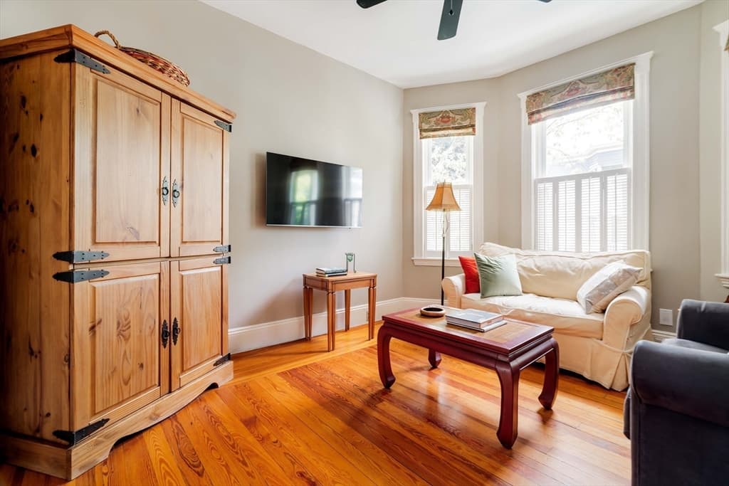 85 Clifton Street # 2, Cambridge MA 02140 photo 2