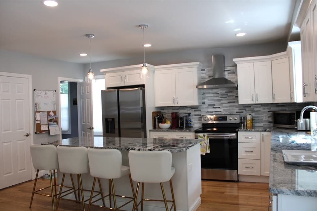 307 Main St, Lancaster MA 01523 photo 7
