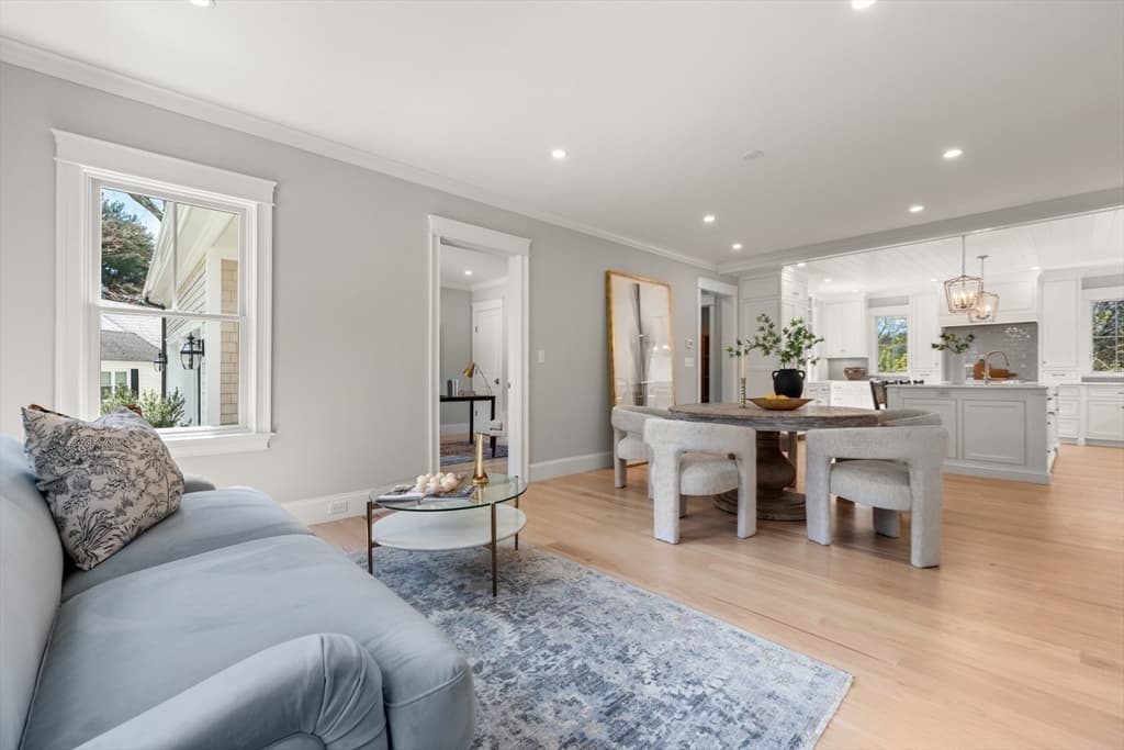 6 Revolutionary Road, Lexington MA 02421 photo 4