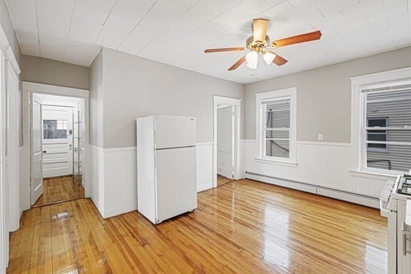 10 Ellsworth, Worcester MA 01610 photo 3