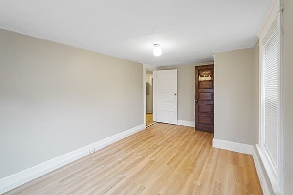 10 Ellsworth, Worcester MA 01610 photo 5