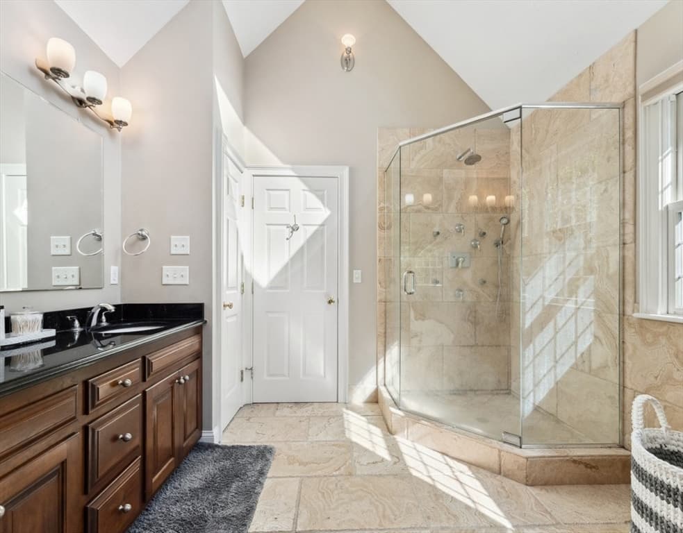 231 Gulf St, Shrewsbury MA 01545 photo 18
