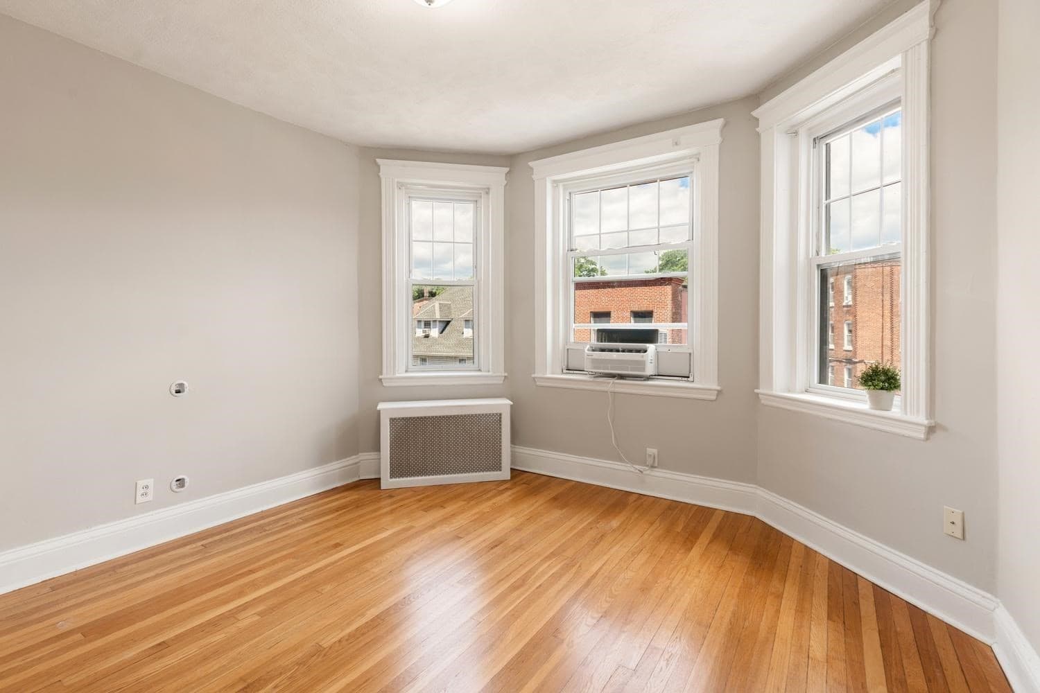 Condominium at 78 Glenville Ave # 9, Boston MA 02134, photo 5 of 17