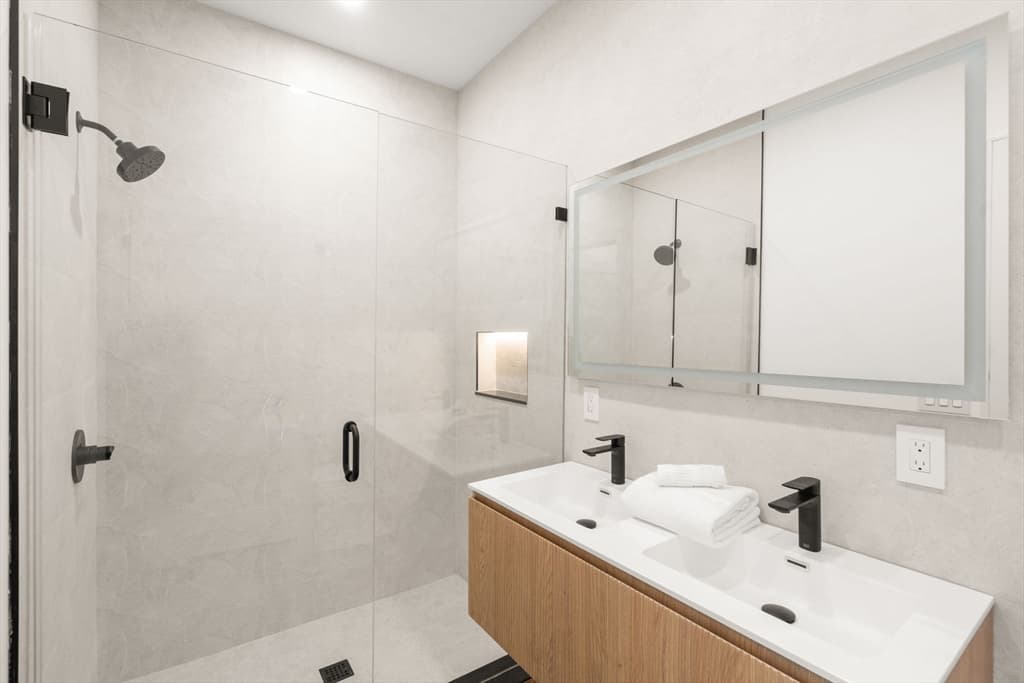 84 Prospect St # 202, Somerville MA 02143 photo 7
