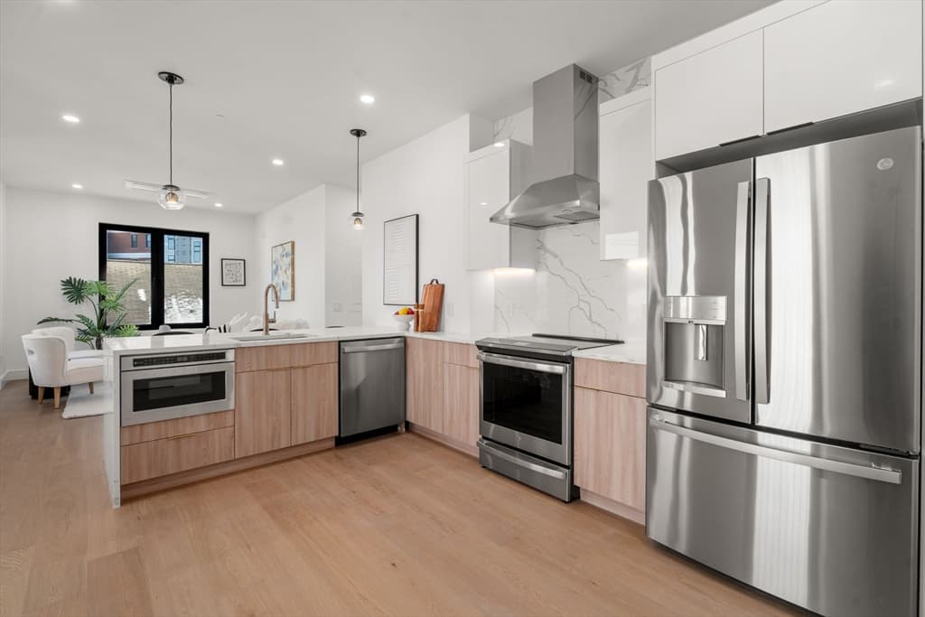 84 Prospect St # 202, Somerville MA 02143 photo 4