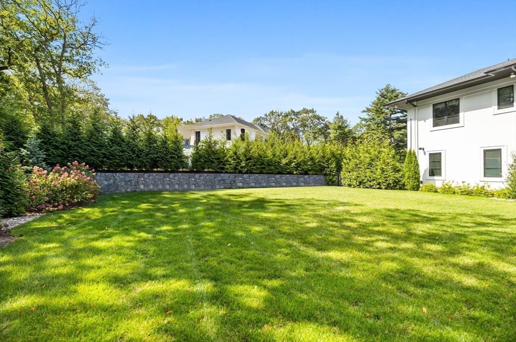 33 Sears Rd, Brookline MA 02445 photo 37