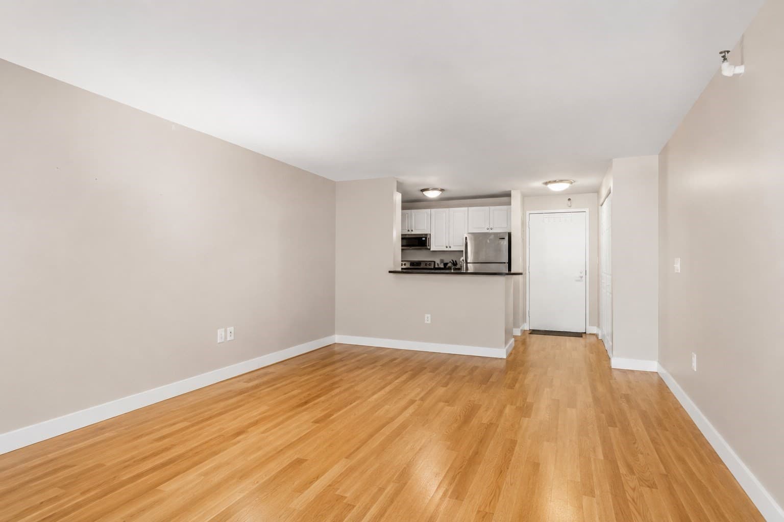 Condominium at 42 Eighth Street # 5314, Boston MA 02129, Boston, photo 2 of 24