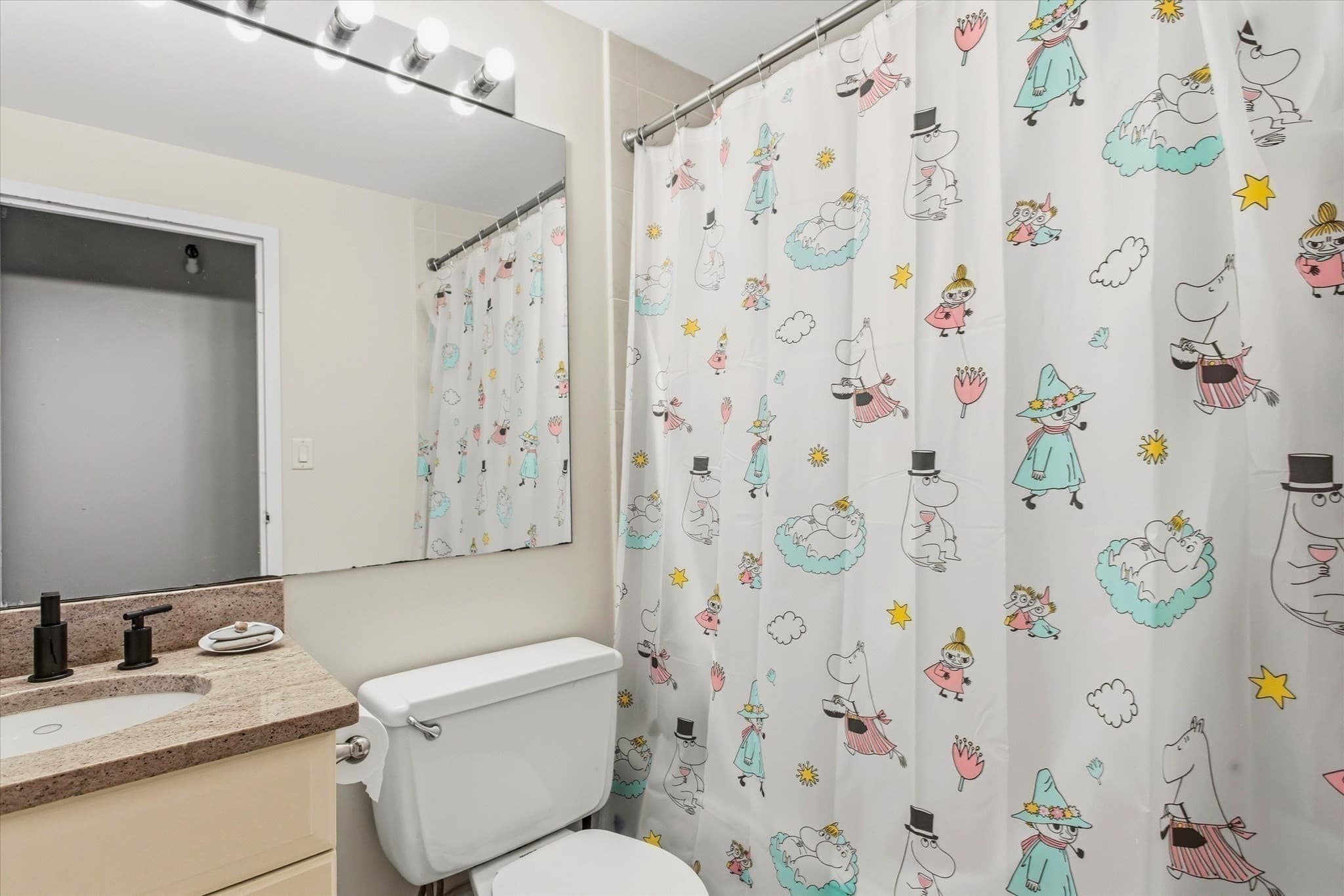 Condominium at 42 Eighth Street # 5314, Boston MA 02129, Boston, photo 9 of 24