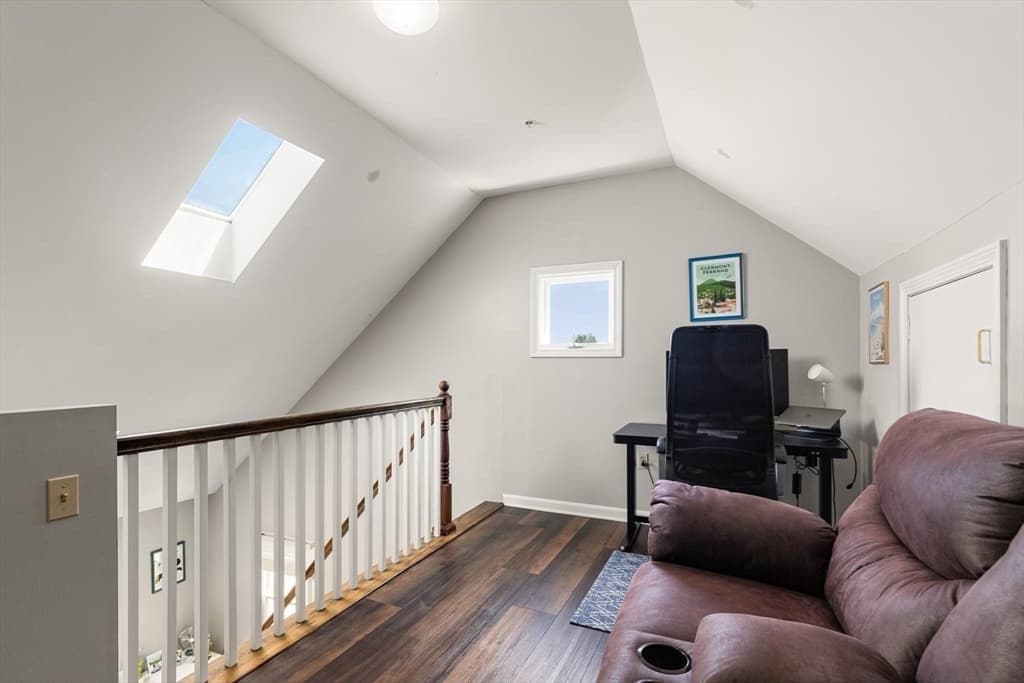 Condominium at 54 Crescent Ave, Boston MA 02125, photo 12 of 23