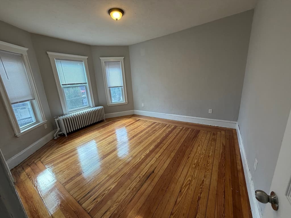 3 Family at 55 Spencer Street, Boston MA 02124, Boston, photo 7 of 9