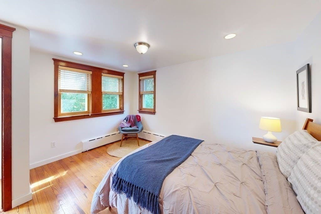 3 Family at 2 Brastow Ave., Somerville MA 02143, Somerville, photo 29 of 42