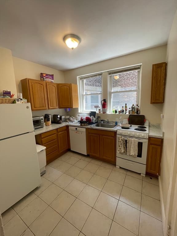 213 Chestnut Hill Ave, Boston MA 02135 photo 16