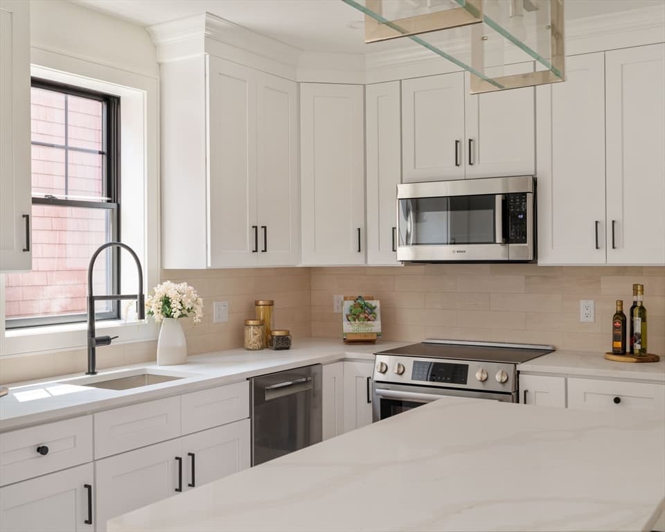 387 Norfolk St # 1, Cambridge MA 02139