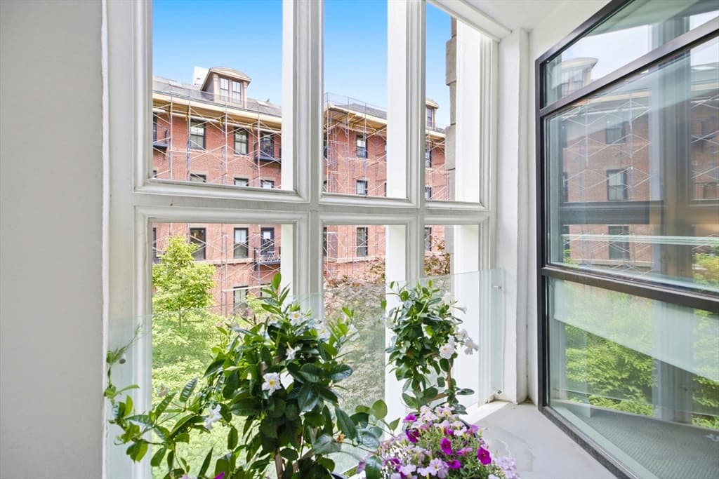 Condominium at 771 Harrison Ave # 303, Boston MA 02118, photo 10 of 28