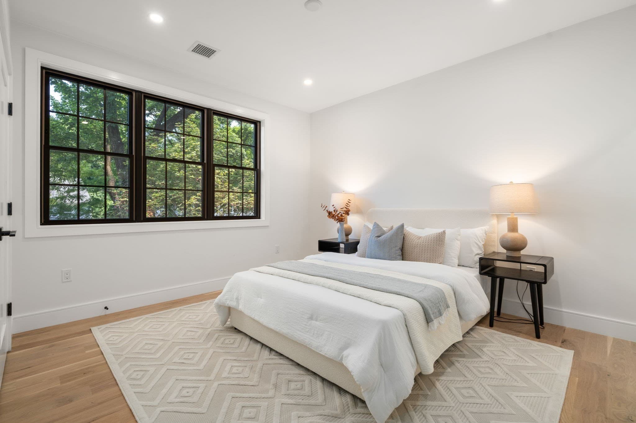 Single Family Residence at 51 Davis Ave, Newton MA 02465, Newton, photo 25 of 42
