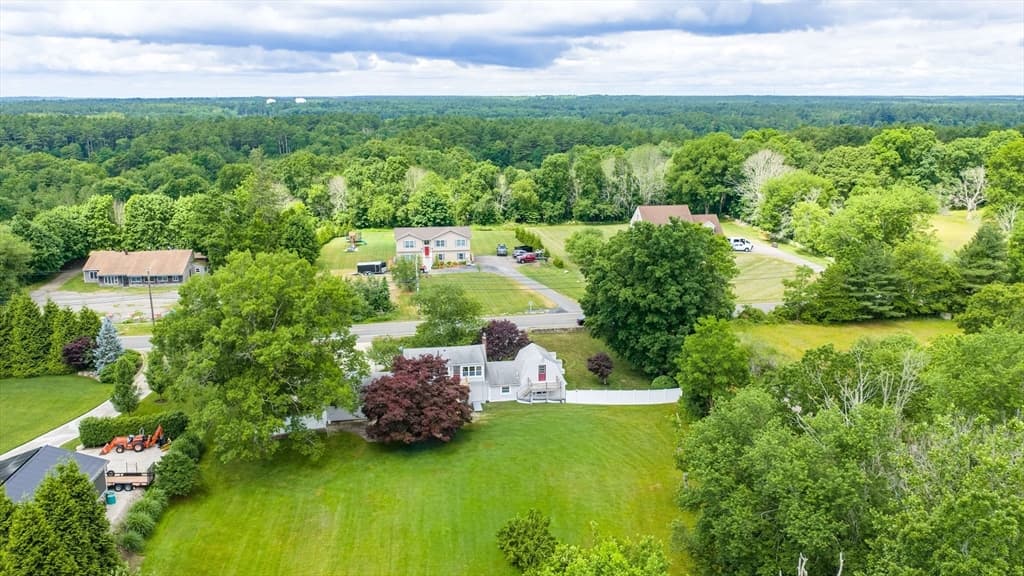Single Family Residence at 1324 Main Street, Acushnet MA 02743, Acushnet, photo 5 of 38
