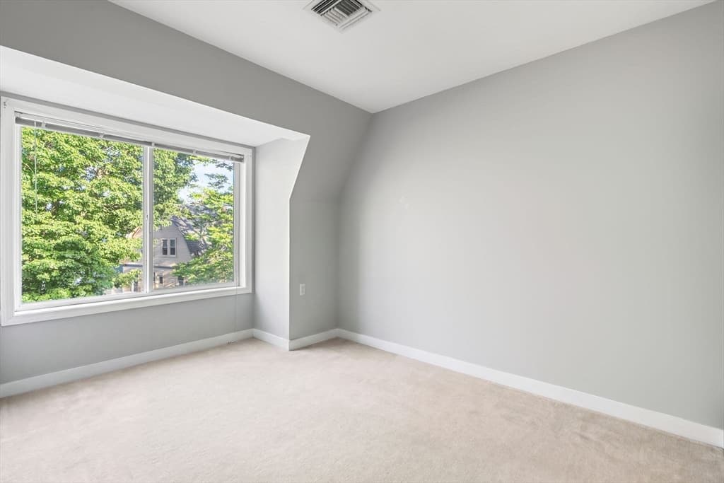 Condominium at 332 Jamaicaway # 403, Boston MA 02130, photo 10 of 27