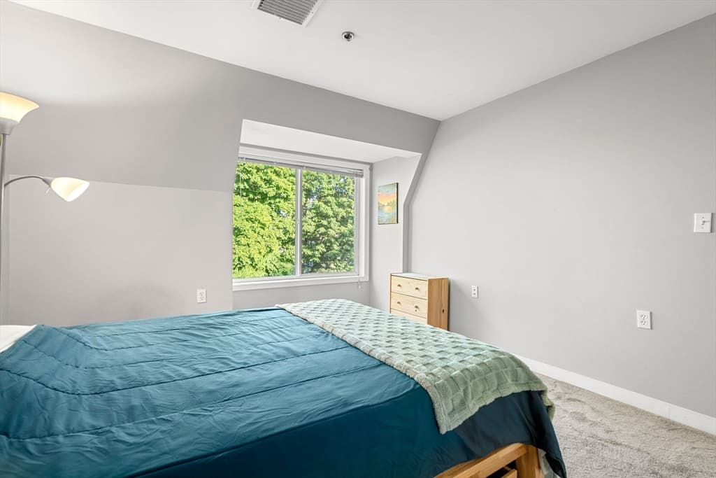 Condominium at 332 Jamaicaway # 403, Boston MA 02130, photo 8 of 27