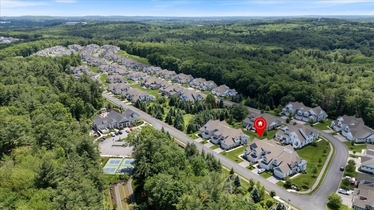 Condominium at 11 Hummingbird Way # 11, Methuen MA 01844, Methuen, photo 32 of 34