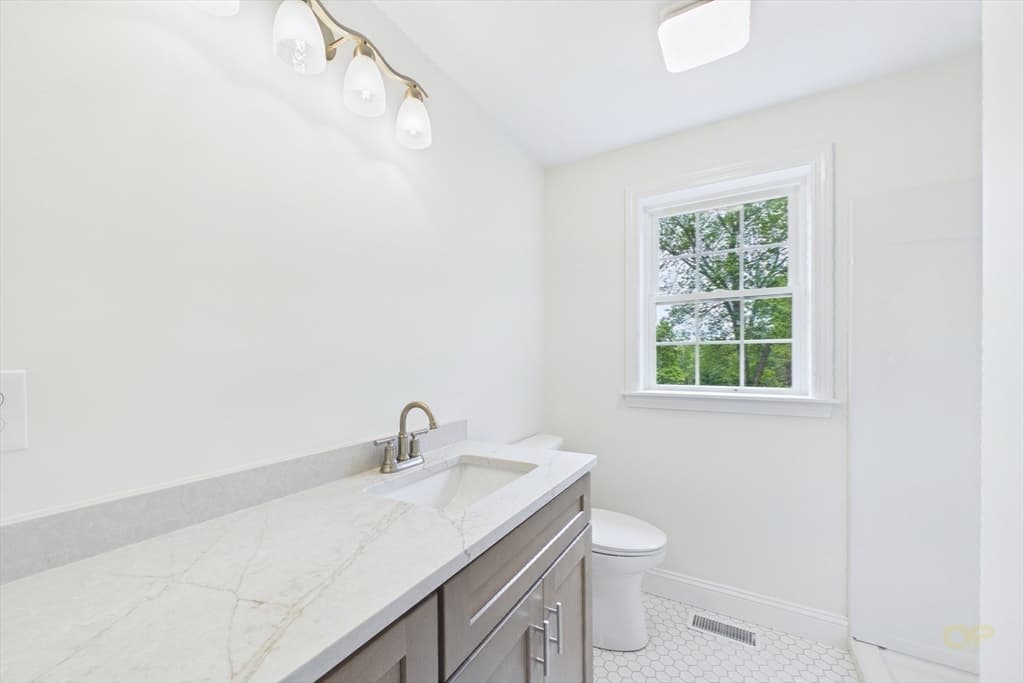 159 County St, Lakeville MA 02347 photo 25
