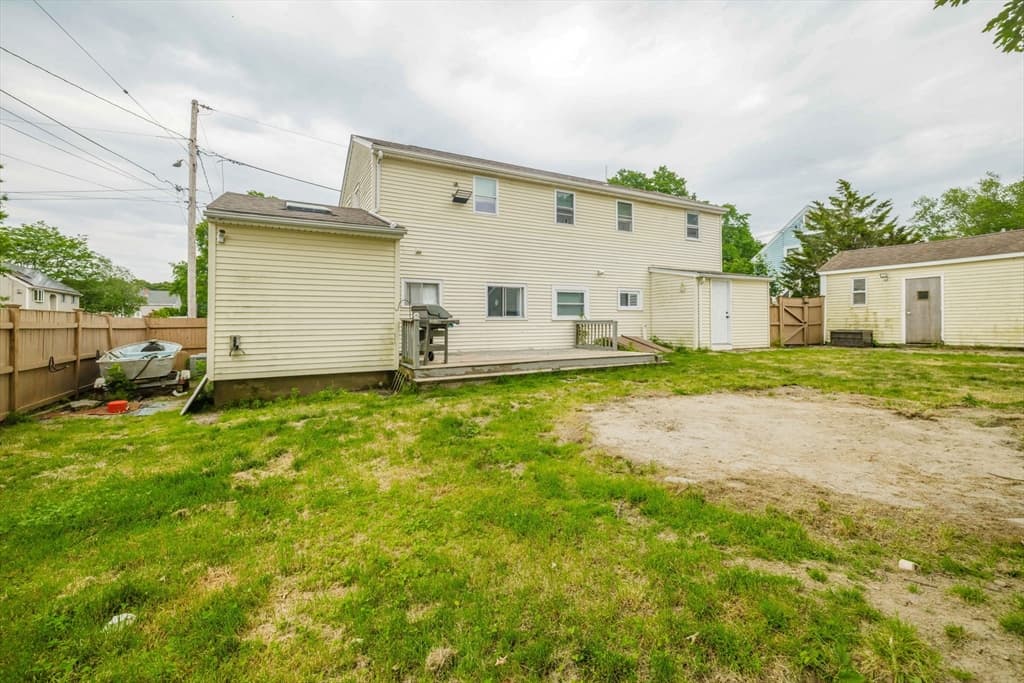 2078 Palmer St, Dighton MA 02715 photo 7