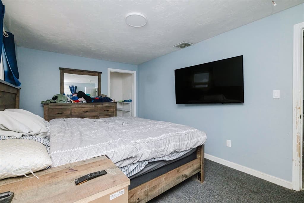 2078 Palmer St, Dighton MA 02715 photo 15