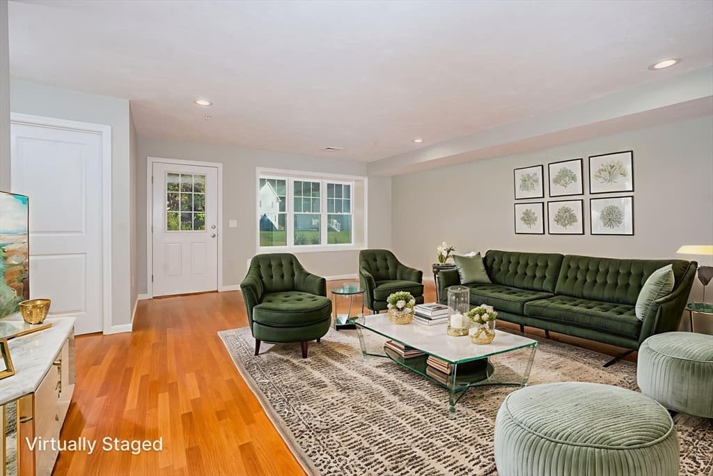 Condominium at 719 S. Franklin Street # 3, Holbrook MA 02343, photo 9 of 27